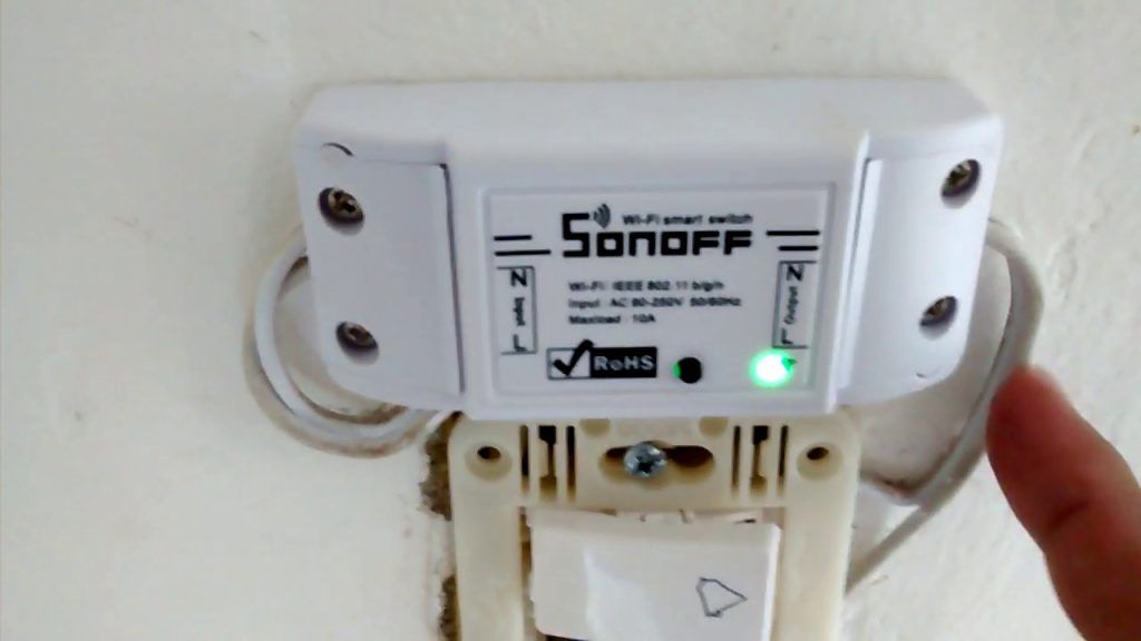 Cómo usar los interruptores inteligentes de Sonoff